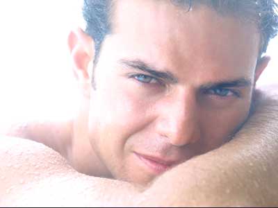 Juan Alfonso Baptista como Oscar Reyes